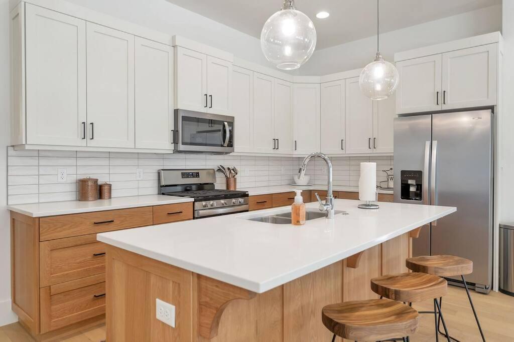 Villa #15 Pet Friendly! Year Round Heated Pool & Hot Tub! Upper Patios! St. George Bagian luar foto