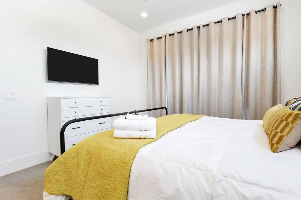 Villa #15 Pet Friendly! Year Round Heated Pool & Hot Tub! Upper Patios! St. George Bagian luar foto