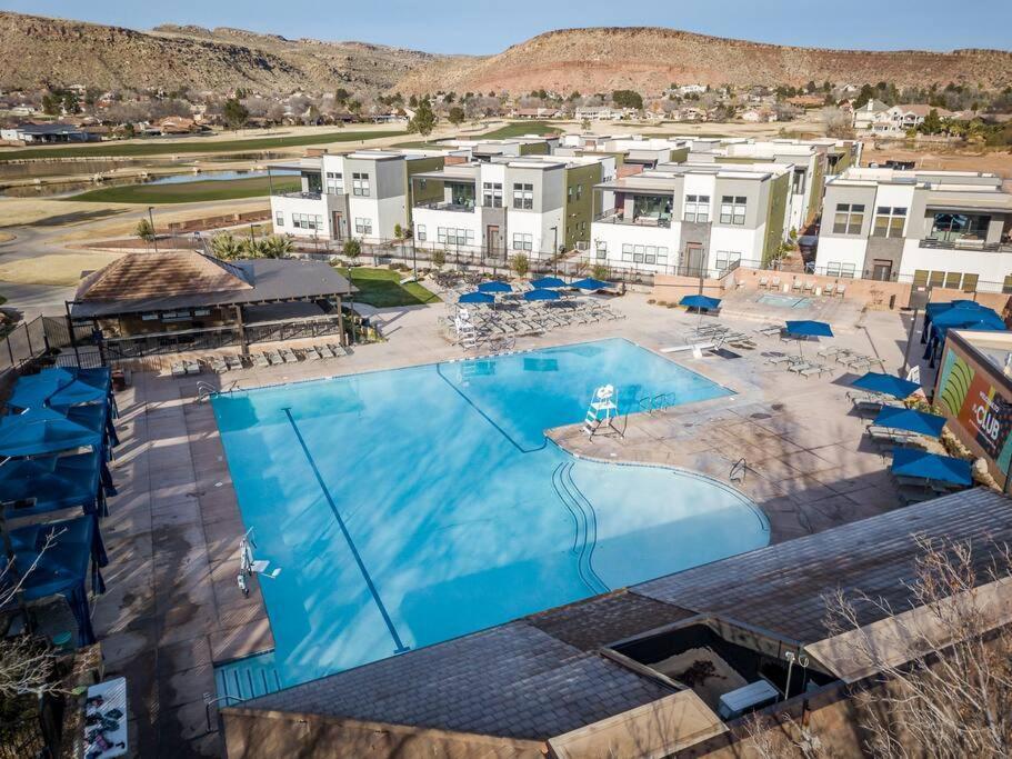 Villa #15 Pet Friendly! Year Round Heated Pool & Hot Tub! Upper Patios! St. George Bagian luar foto